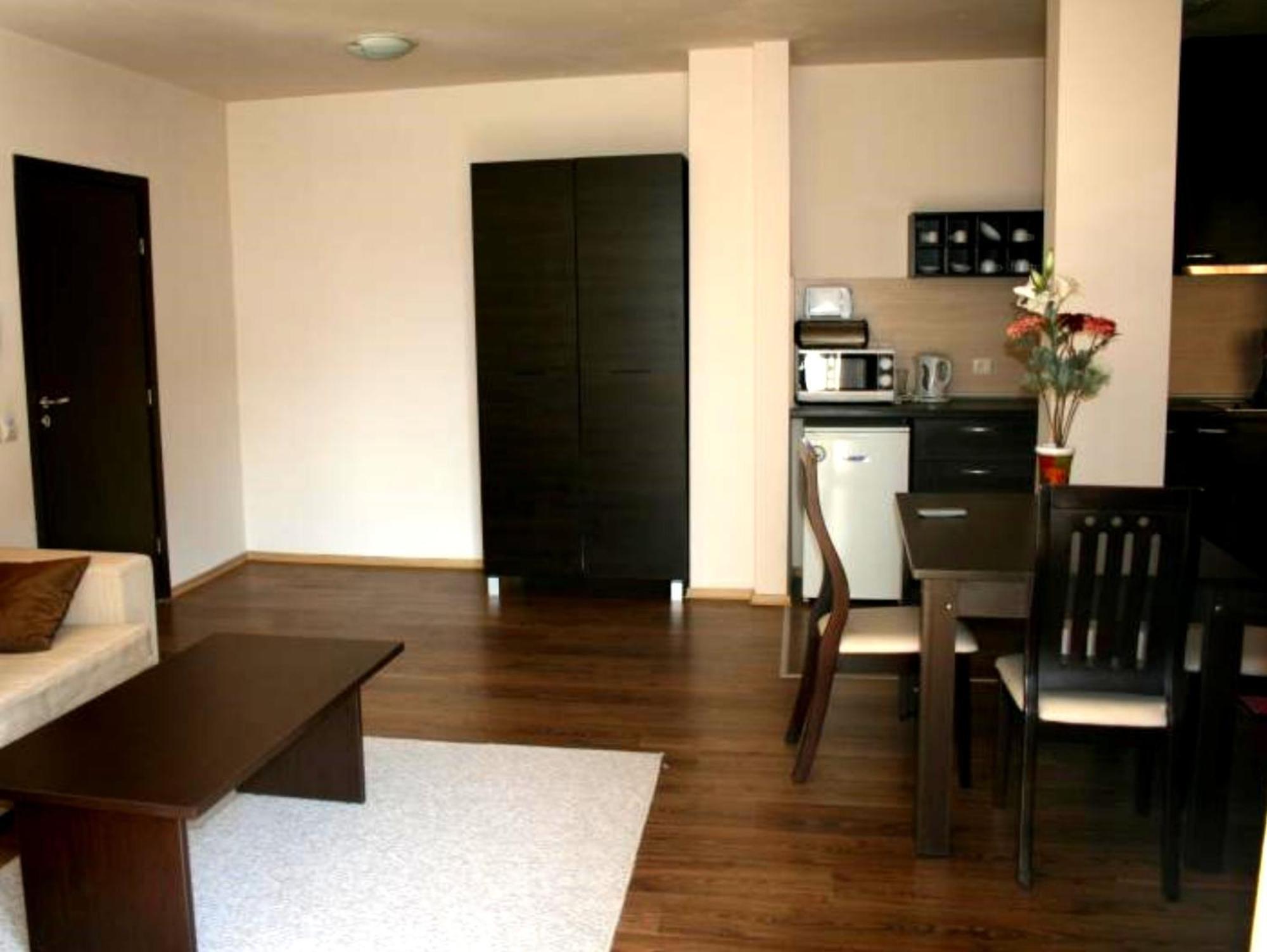 Bansko Ski Apartments In Bansko Royal Towers Room photo
